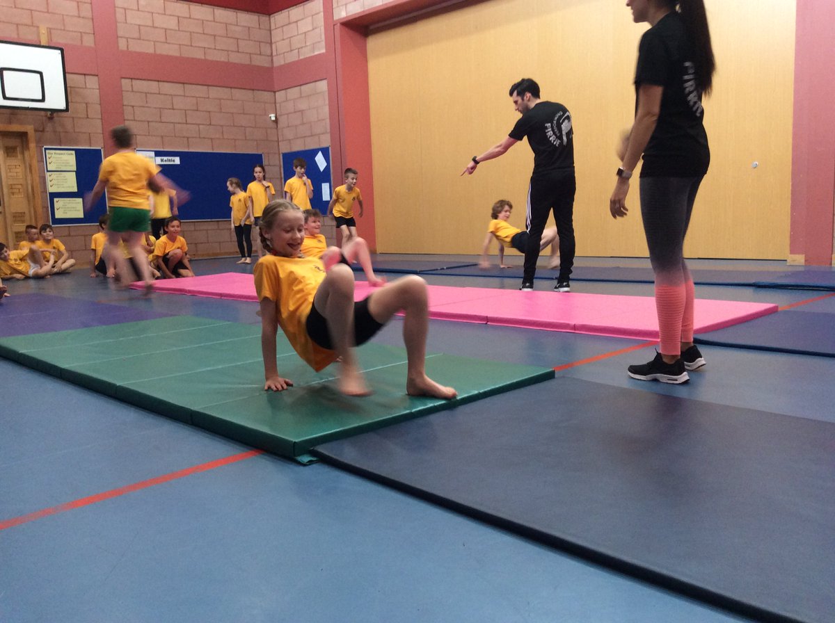 It was P6/7s turn to take part in a session led by <a href="/Pirrie_Perform/">PirriePerformingArts</a>. We really enjoyed it.  Thank you.