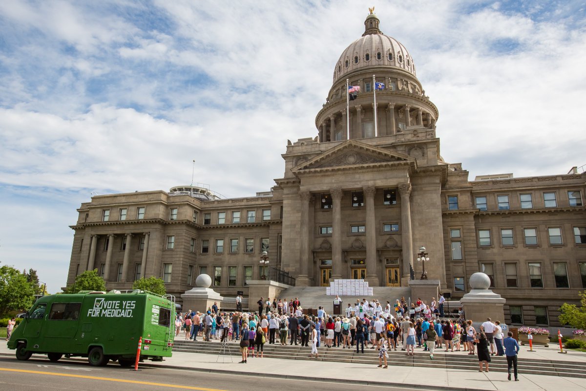 ID4Healthcare's tweet photo. Today is your chance! Idahoans have the historic opportunity to bring back $400 million in federal funds and to expand healthcare to low-income Idaho families. #VoteYESon2 https://t.co/kb19bZHNrX