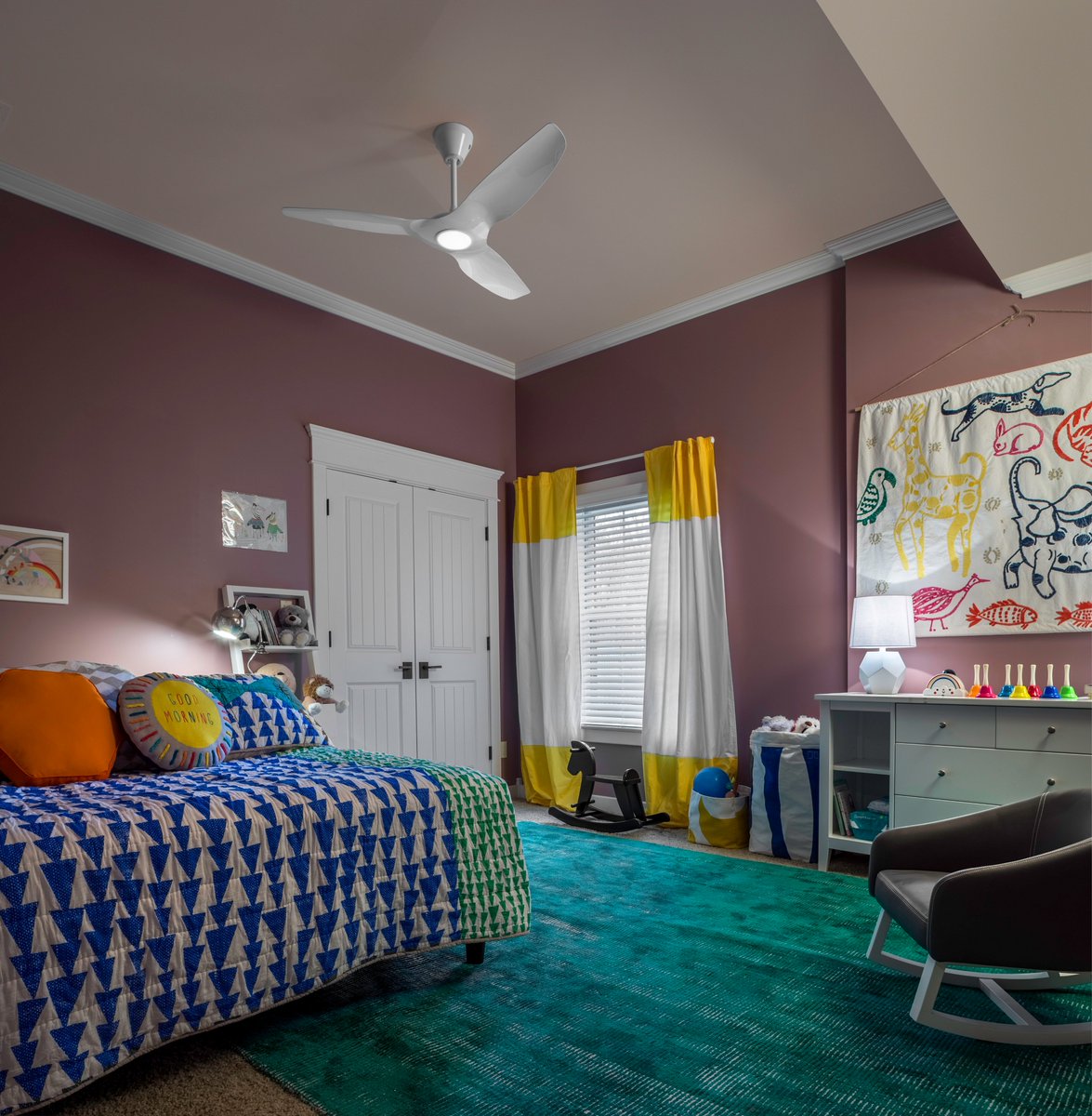 We love the way our Haiku L fits in with the decor in this adorable bedroom. Do you have a Haiku fan in your home? If so, send us a photo!