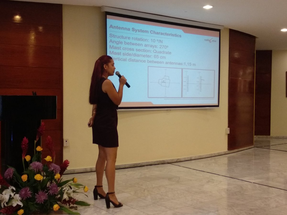 AnaIvis_89's tweet image. Ponencia "Procedimiento para realizar coberturas mediante el empleo del #Software simulador de Radiofrecuencia #EMLAB" Ing. Yoselin. @RadiocubaSTX en el #6toForoTvDigital