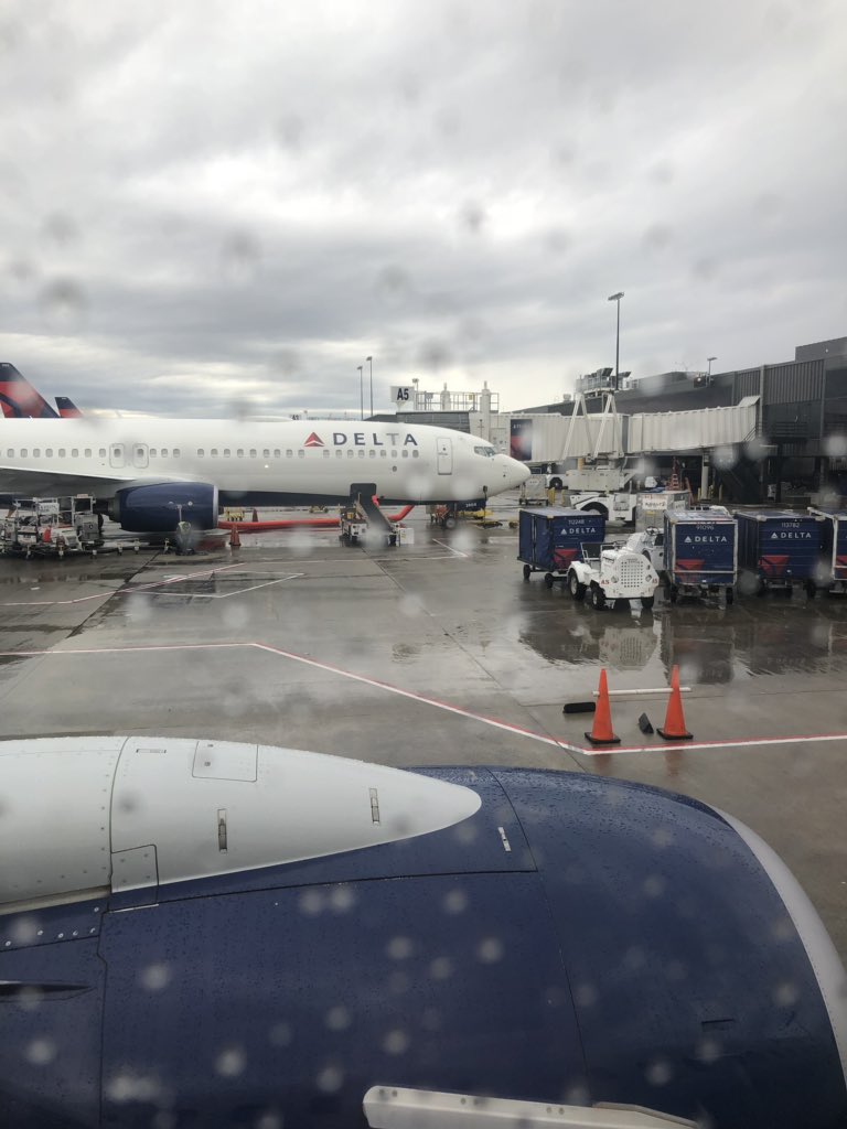 Bill_Lund's tweet image. At the ATL headed to Seattle on @Delta #PASSSummit #SQLTrail