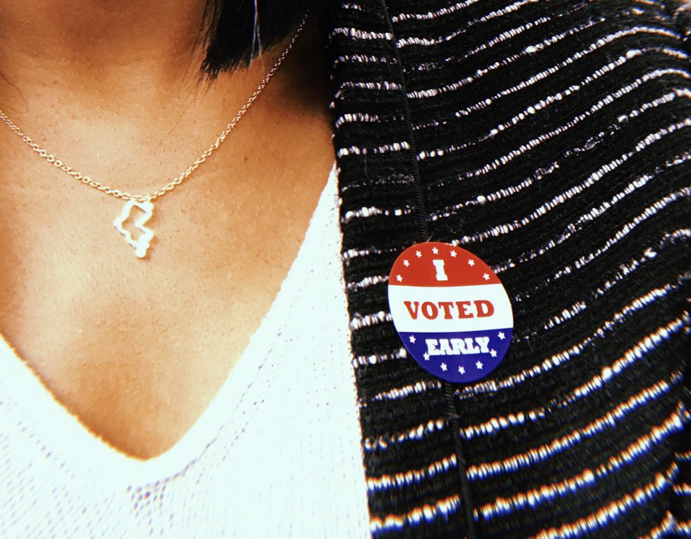 EMPLOYcollab's tweet photo. Itโs #ElectionDay! Let your voice be heard and share your selfies with us using #OYUvotes! https://t.co/1kiI8fBm5q