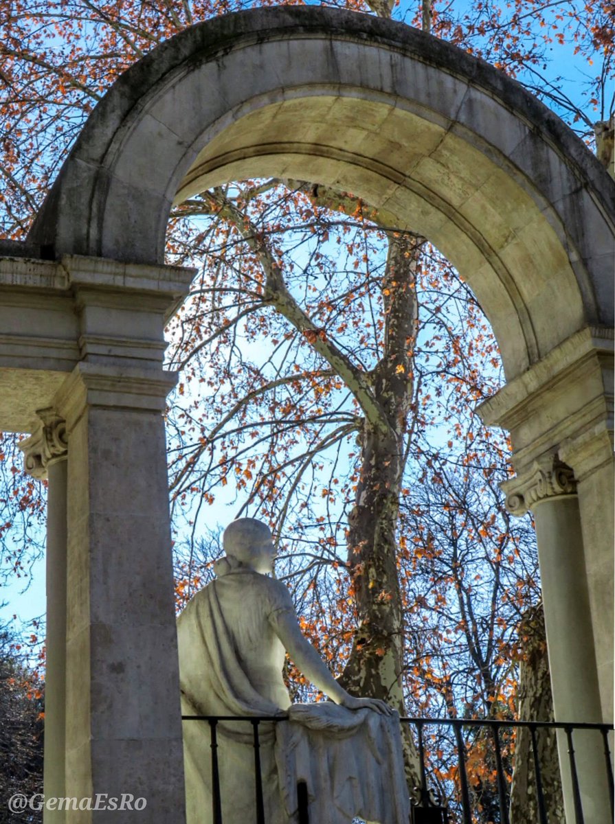 GemaEsRo's tweet photo. Feliz 150 Aniversario 🎉 
@_ElRetiro 💞#Madrid https://t.co/xeMD3kq6fm