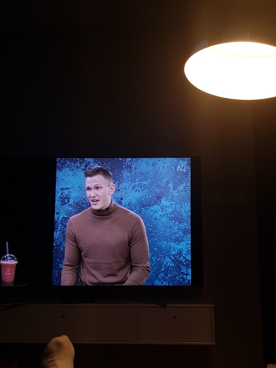 Taktíkin á N4 er stórkostlega vanmetið stuff. Hóstinn á þættinum er mest nice gaur í TV.