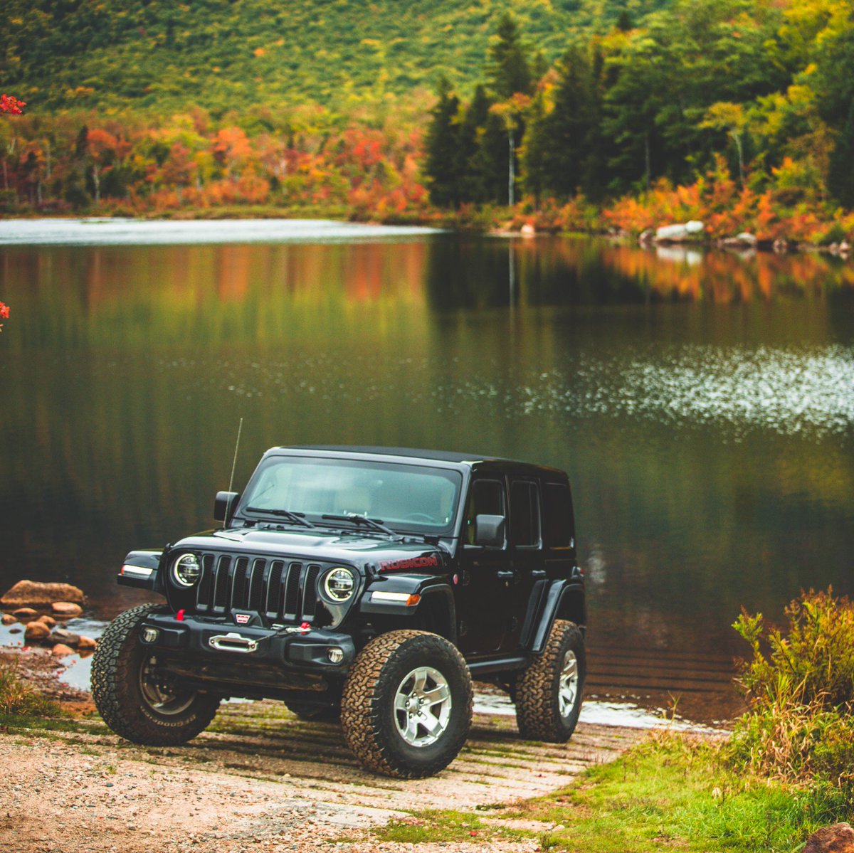 Jeep's tweet image. Power through fall.