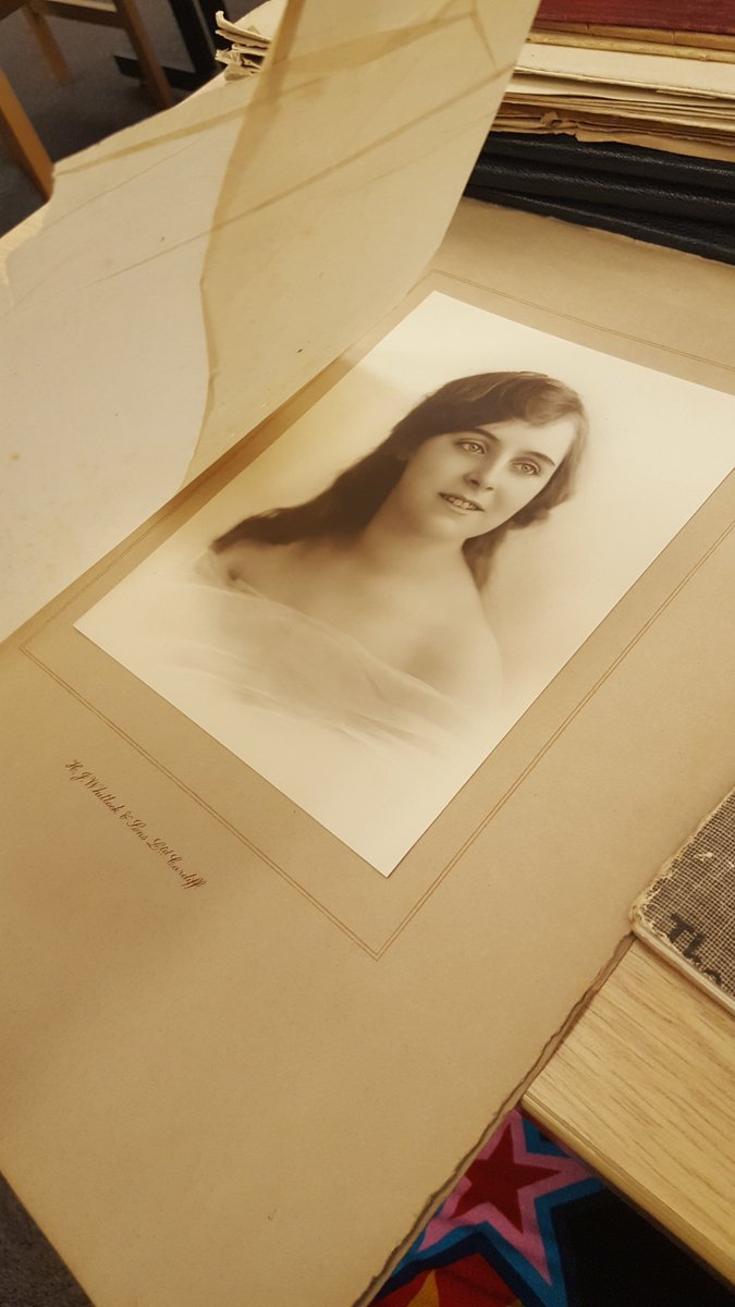 CUSpecialColls's tweet image. A fascinating afternoon as we explore Morfydd Owen's personal archive. 

We're selecting items to display at a very special event with @gregynogfest. If you'd like to join us, you can book a ticket here - entry is free: 

cardiff.ac.uk/cy/events/view… #Morfydd100