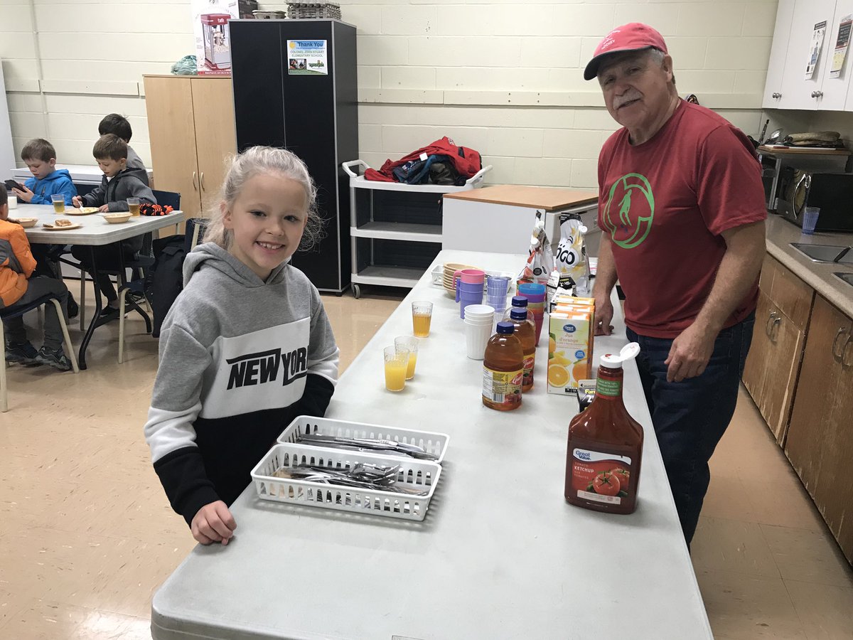 87Foundation's tweet image. Proud to partner for the 4th year with the Col. John Stuart Breakfast Program in association with Breakfast Club of Canada. We would also like to acknowledge the amazing volunteers of this program, Stu &amp;amp; Isabelle DeCoste who have been volunteers for 12 years.