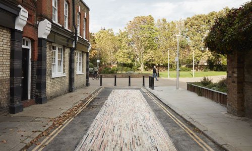 A permanent street art installation which recycles surplus quarried marble has opened on a secluded Southwark street, as part of this year's London Design Festival.
southwarkmagazine.com/news/9059/Marb…