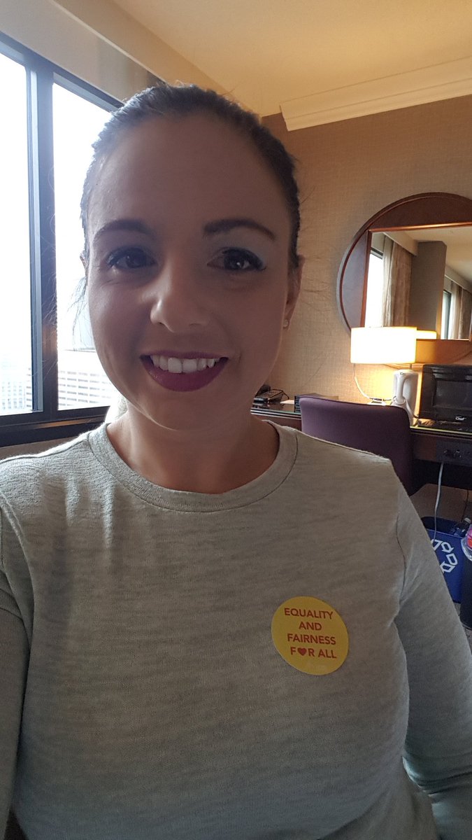 connie2b1g's tweet photo. Equality and Fairness for all! #collegesupportpt #opseu #dotherightthing https://t.co/Ctc3iEc4Nc