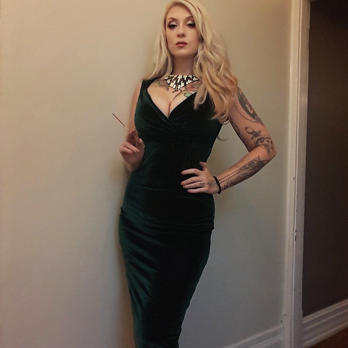 Rubber Barbie on Twitter: "Wondering how to make a good impression