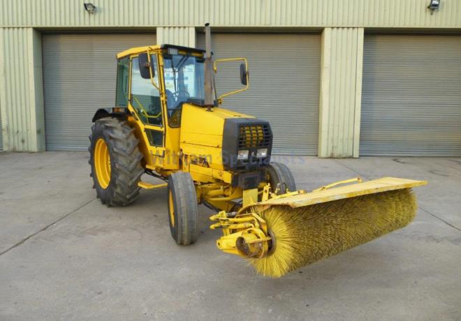 mod_sales's tweet photo. Our usual wide range of "ready to go" vehicles all available direct from stock, ready to be shipped worldwide: #Export #kalmar #LandRover #Valmet #Hyster #forklift #sweeper #1owner #TuesdayThoughts #containerstacker #containers https://t.co/Au6Jt4SoqV