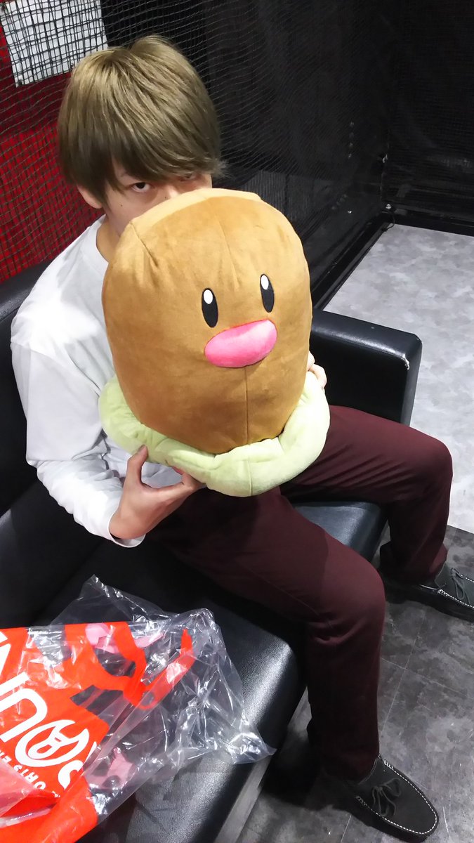 OP4343OPOP's tweet photo. ディグダ
ダニエルをそえて https://t.co/ogX7p2z40c