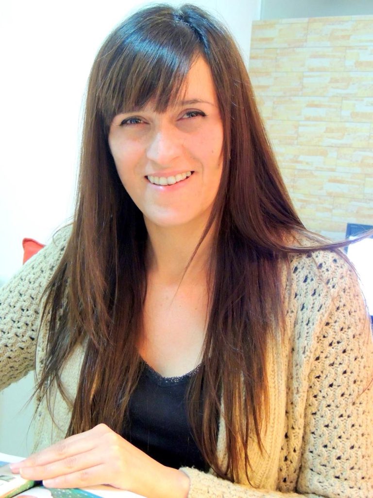 RocioRoel's tweet image. URGENTE A mi hermana Gabriela Roel, paciente del Htal Tornú, 40 años, no le entregan del Ministerio de Salud CABA medicación oncológica NIVOLUMAB pedida hace más de un mes. Está sin tratamiento alguno con grave riesgo. Urgente rogamos respuesta @horaciorlarreta