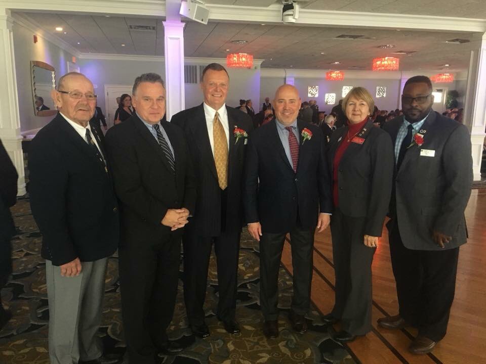 As a son of a veteran, it’s always great spending time with American heroes. @RepChrisSmith and I recently visited the American Legion Department of New Jersey for its Centennial Gala in Ocean County. Thank you to our service members and veterans for their service to our nation.