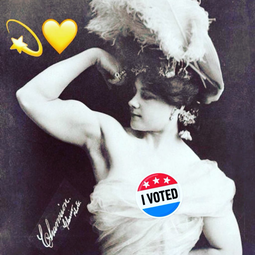 💫💛🥊I #voted 
#AlmightyBallot
#Powerofthevote
#Rockthevote
#Exercisemyright 
#Withonehandbehindmyback 
#VoteforLove #WonderLove #CantBuyLove #suffragettespirit #humanrights #safesociety #environmentalscience #indieLove #Fightforlove