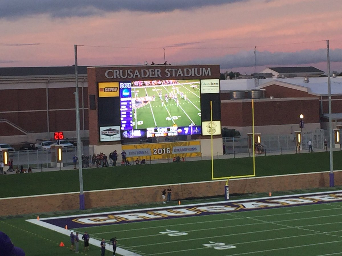 BaylerJ's tweet photo. Had a good time at UMHB recently! Thanks @Coach_OJames and @CoachFredenburg for having me out! https://t.co/R4Hu4NjSPY