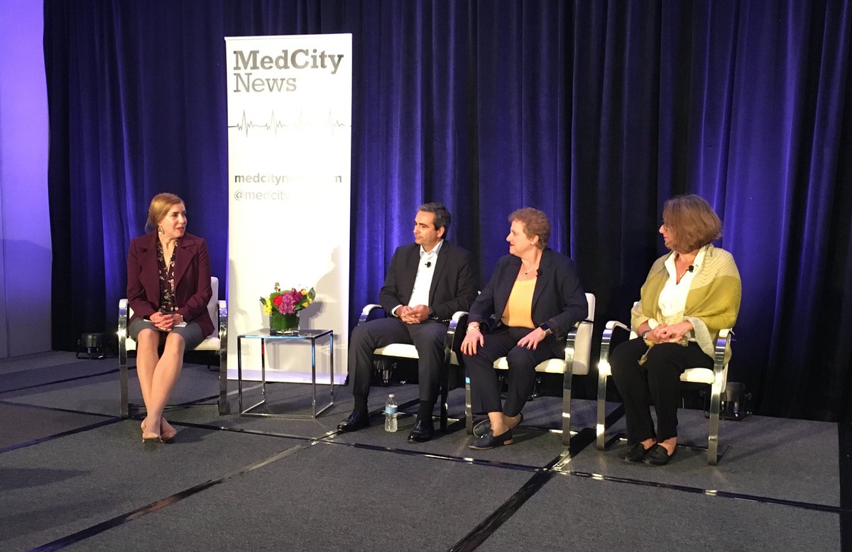 medcitynews's tweet image. Panel discussion at #mcENGAGE: The Rise of the Chief Patient Officer. L-R: Lygeia Ricciardi (@Lygeia), Louis Dias of Medtronic Diabetes (@MDT_Diabetes), Roslyn Schneider of Pfizer (@roslyndoc) and Shannon Phillips of Intermountain Healthcare (@scphillipsmd)