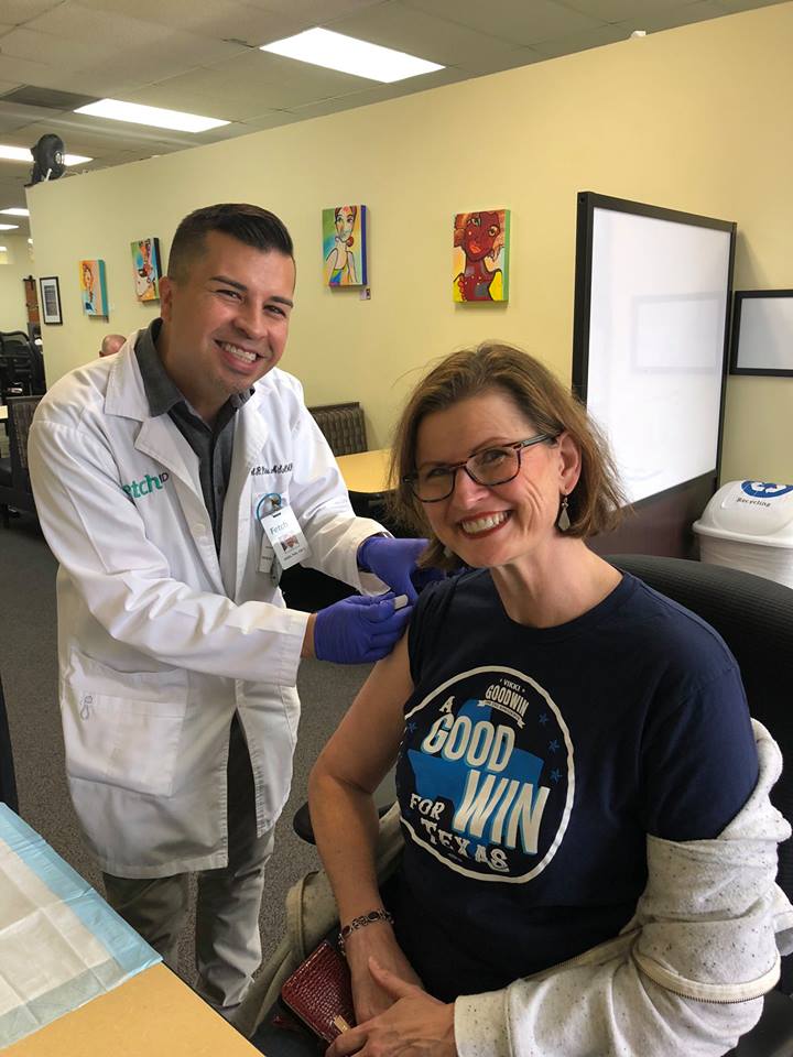 FetchMD's tweet image. It's November...and still not too late to get your flu shot! Thanks to @OrangeCoworking for having us out this morning to get your members taken care of! Way to ✔️ it off your to do list #flufighters
#hcit #austintx #sanantonio