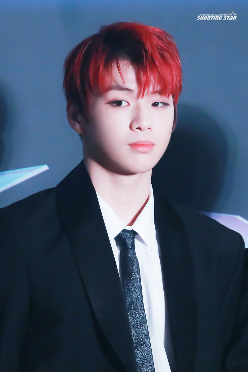 SS_961210's tweet photo. 181106 MGA Red Carpet #강다니엘 #Kangdaniel #워너원 #Wannaone https://t.co/89s9Je7i9j