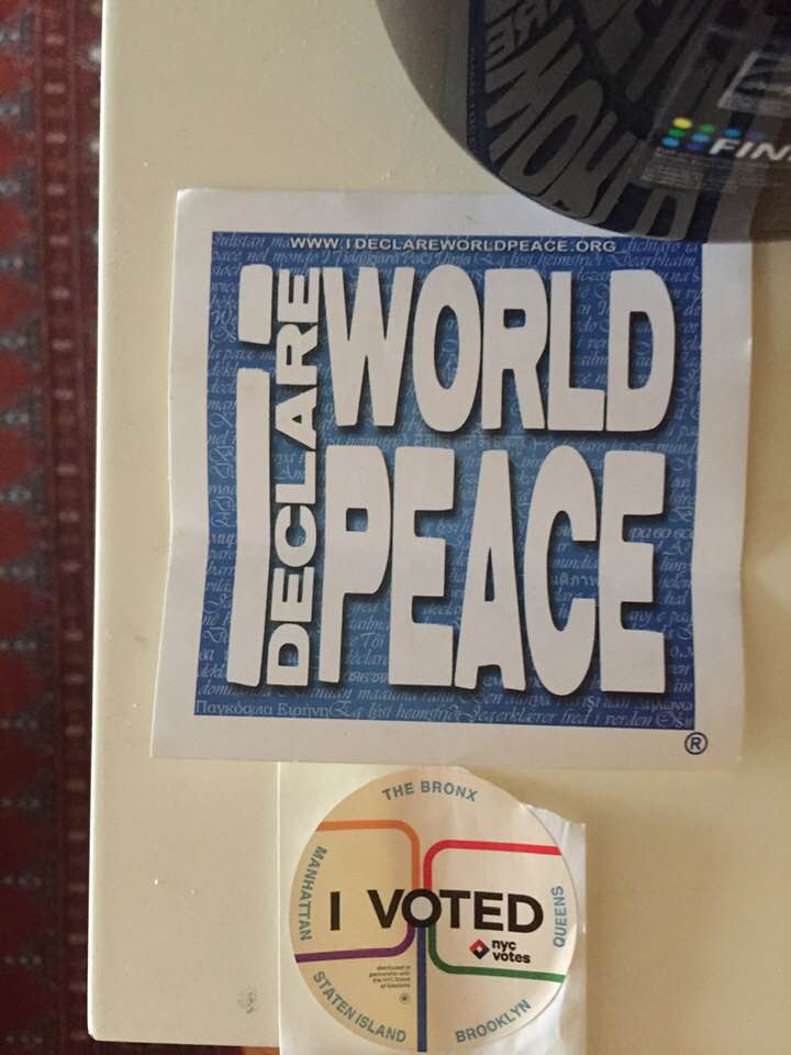 #IDWP While the I Declare World Peace project takes no sides in any political contest we urge US citizens around the county to vote their conscience today. Please vote.