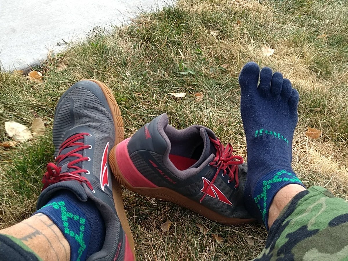 UltraPedestrian's tweet photo. Not stoked to be done with the#UPnorthLoop &amp; back in civilization, but super stoked to be back in my @AltraRunning Hit xts and winter themed @injinji toesocks! What a Blessing to be a Biped! #AltraHeadToToe #ToeSocksOrNoSocks https://t.co/e2X3s9Xhhh
