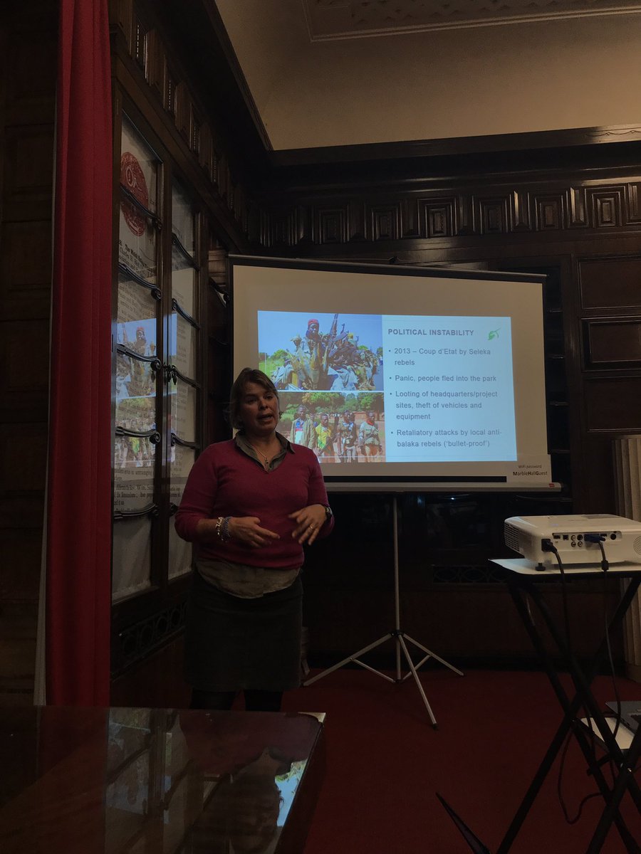 sizeofwales's tweet photo. ‘Gorilla whisperer’, Angelique Todd of @FaunaFloraInt highlighting threats to biodiversity incl gorillas posed by political instability #EnvConflictDay #EnvironmentandConflict https://t.co/8klOMSwQuw