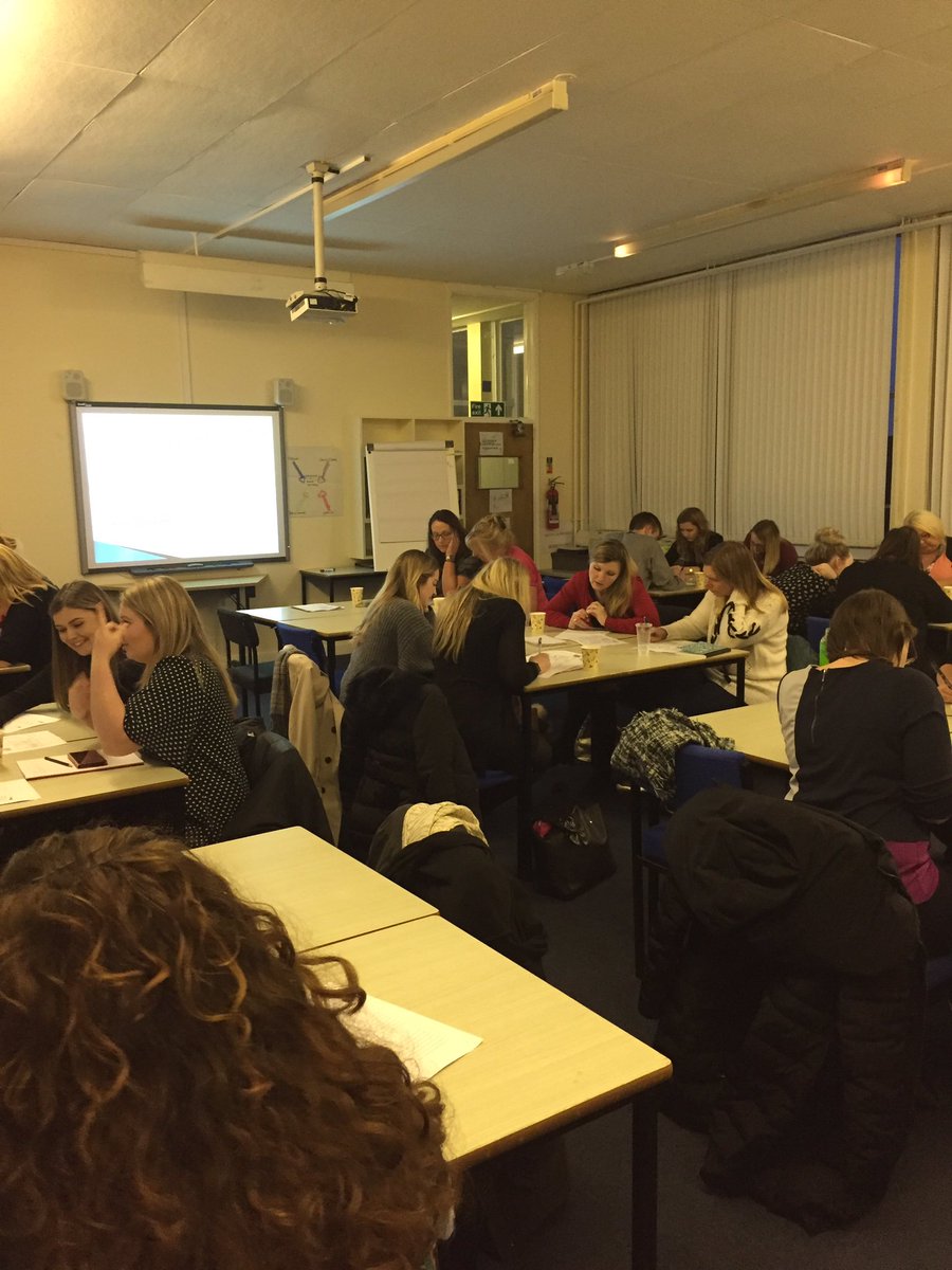 A full house tonight at our #Dyslexia twilight. Lovely to see so many enthusiastic practitioners who are supporting #dyslexiclearners in their schools! @ASNFalkirk @DyslexiaScotlan