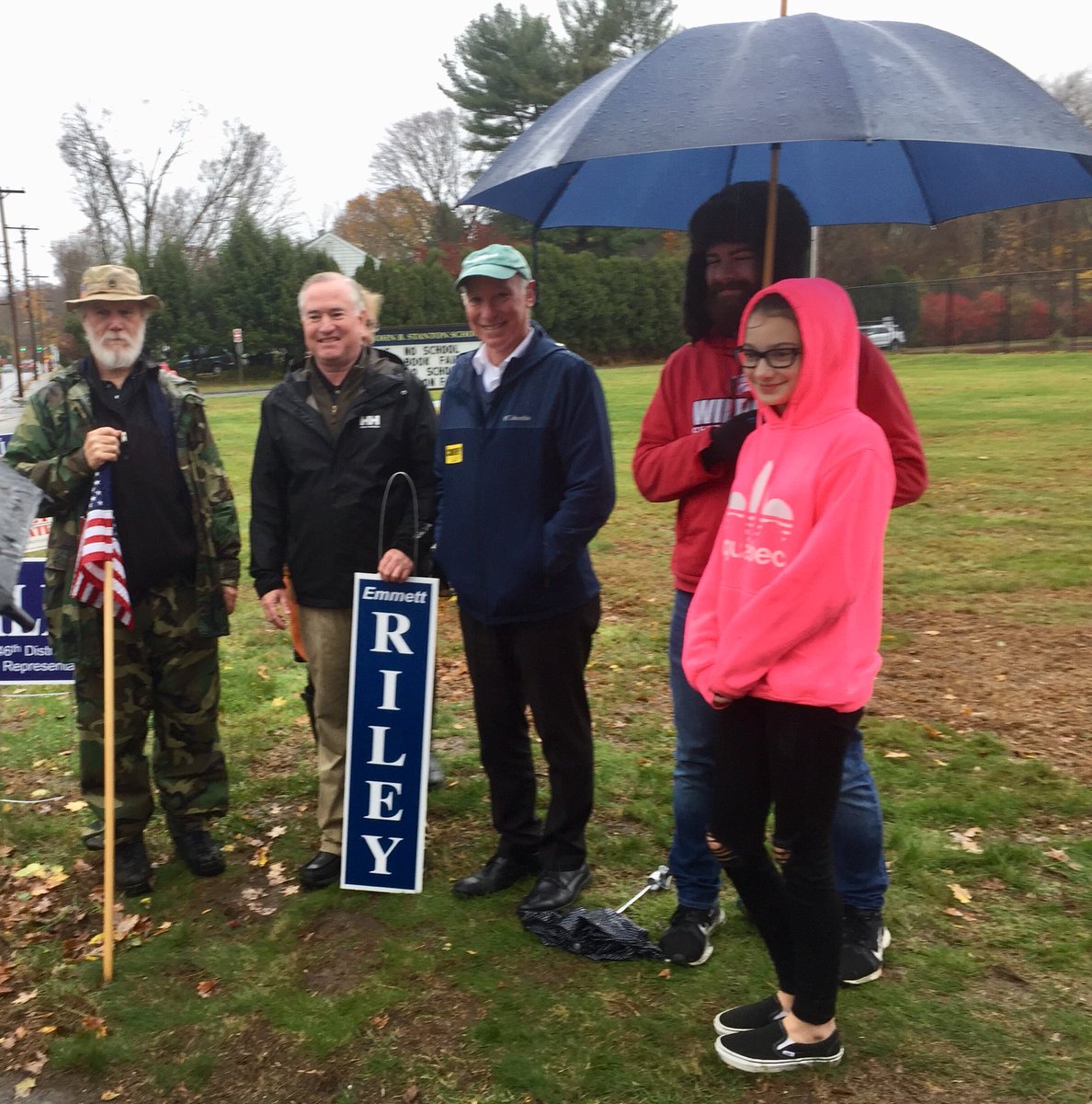 jbarryNB's tweet photo. Congressman Joe Courtney poses with supporters at Stanton School #ctelection ⁦@NorwichBulletin⁩ https://t.co/SpplwxSo28