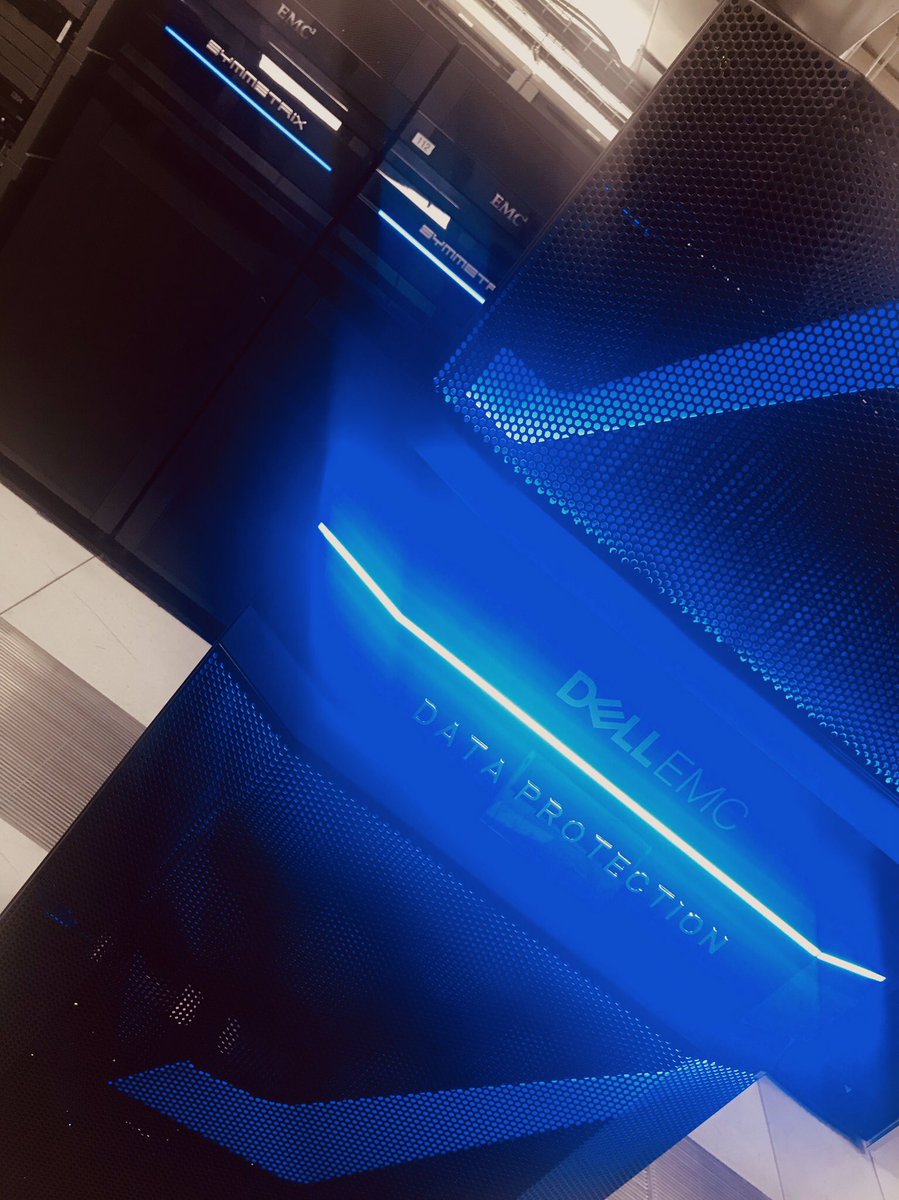 fabiorrvaz's tweet photo. Another week, another customer with a DP5300 ready to protect their data. This time a big technology global business.
And our #symmetrix in the background.
#dataprotection #dell #dellemc #dellemcstorage #ukideploy #dellemcprotect #dellemcuki #dellemcukideploy #delltechnologies https://t.co/ULx4F4fXKQ