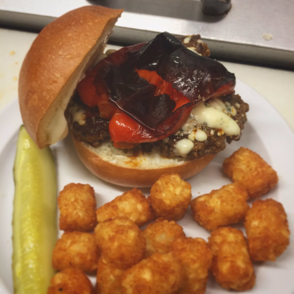 N E W  S P E C I A L: Red & Blue Burger w/ a quarter pound patty cooked in Frank’s Red Hot, roasted red pepper, blue cheese & mayo.
#westportkc #kcmo #kcburger #burger #kctaptour #bestofkc #westportkcmo #kclocal #eatlocalkc #kansascity #howwedokc