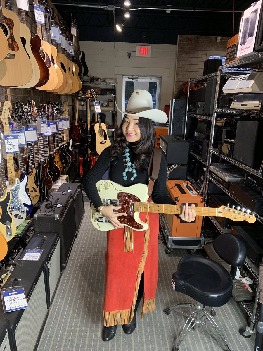 KouriSteve's tweet image. Replying to @Murph_Andy and @IAEventsCenter Any Country...Always Country.