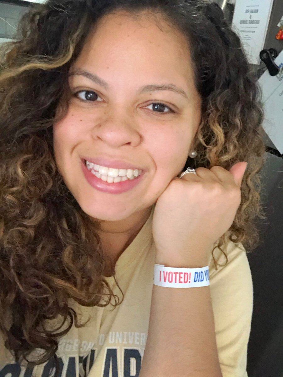 LpcSigma's tweet image. Voting is a right, responsibility and honor. Pi Chis Vote! #lambdapichi #pichisvote #ElectionDay2018