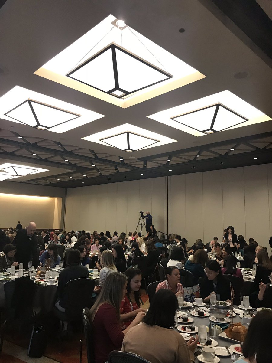 phebe_vayanos's tweet image. So many women in ORMS! Let’s keep growing! #informs2018 #WORMS