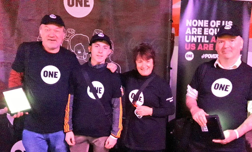 DeDe_clown_ODD's tweet photo. Hard work for a good cause! 3 hours 30 minutes volunteering with @ONEinIreland to discuss with @U2 fans about the message #PovertyIsSexist. Great response for #ONEonTour ahead of #U2eiTour. #U2Dublin #EndPoverty #Agenda2030 #Goal1 #Goal5 #Ireland4SDGs https://t.co/oejZ5KuHSN