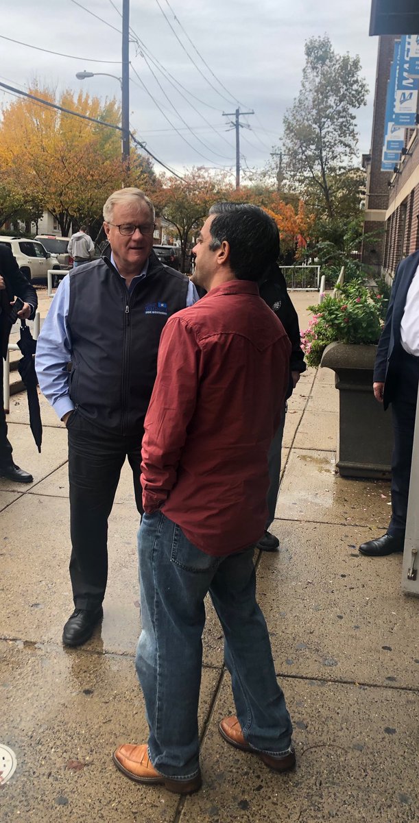Headed over to South Philadelphia this afternoon to greet the voters of Ward 39. Only 5 more hours until the polls close. Get out and vote!