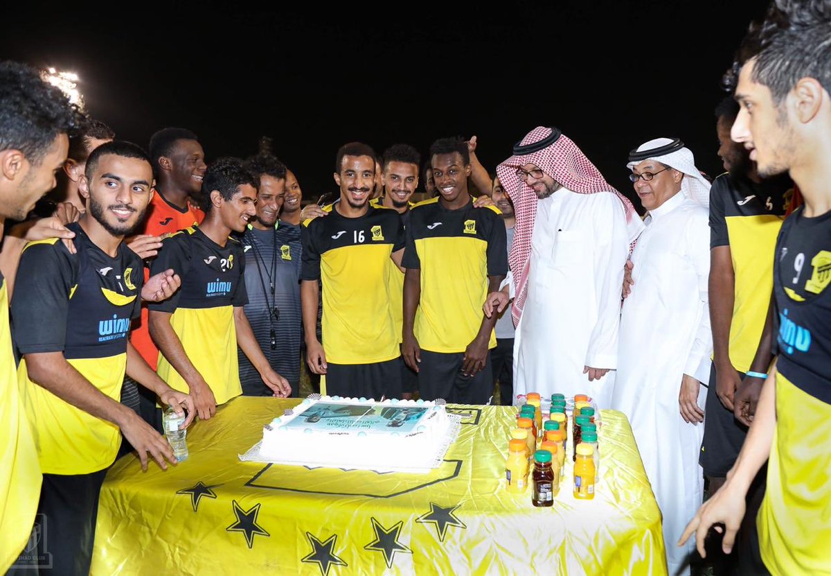 📸📝 مجلس الادارة يكرم نمور منتخب الشباب وبيلتش يضمهم للفريق الأول 