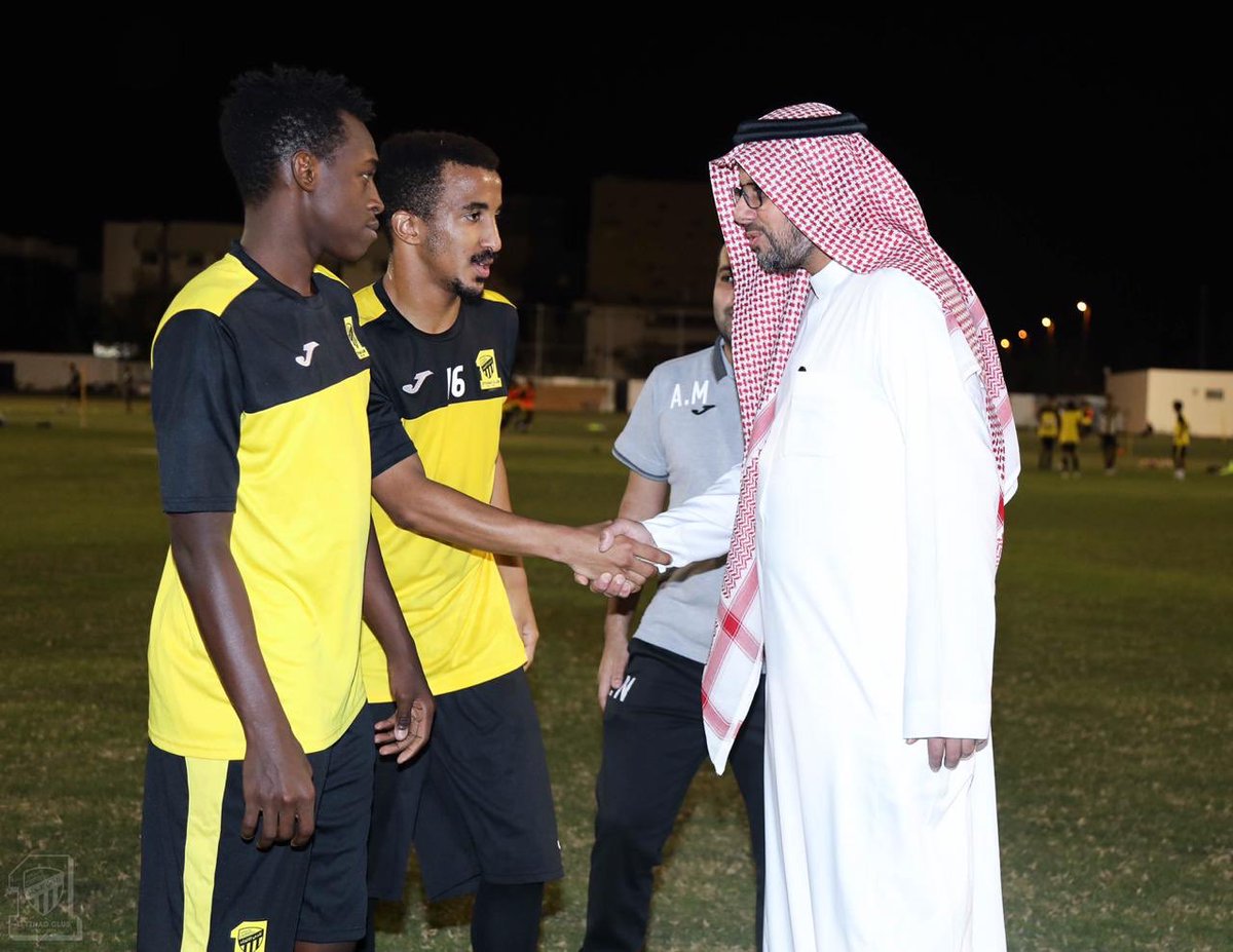 📸📝 مجلس الادارة يكرم نمور منتخب الشباب وبيلتش يضمهم للفريق الأول 