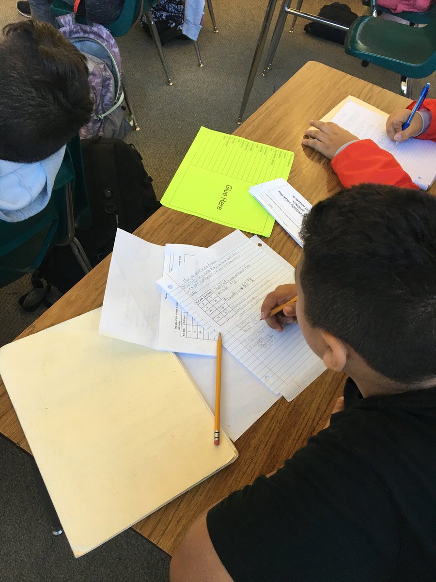 Tom Lewis tweet media