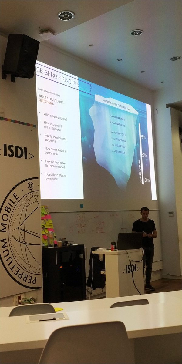 andreualfonso's tweet image. Magnífica clase sobre #lean con el gran Bjorn Uhss @faiM para el #DMBA de @ISDI_edu.