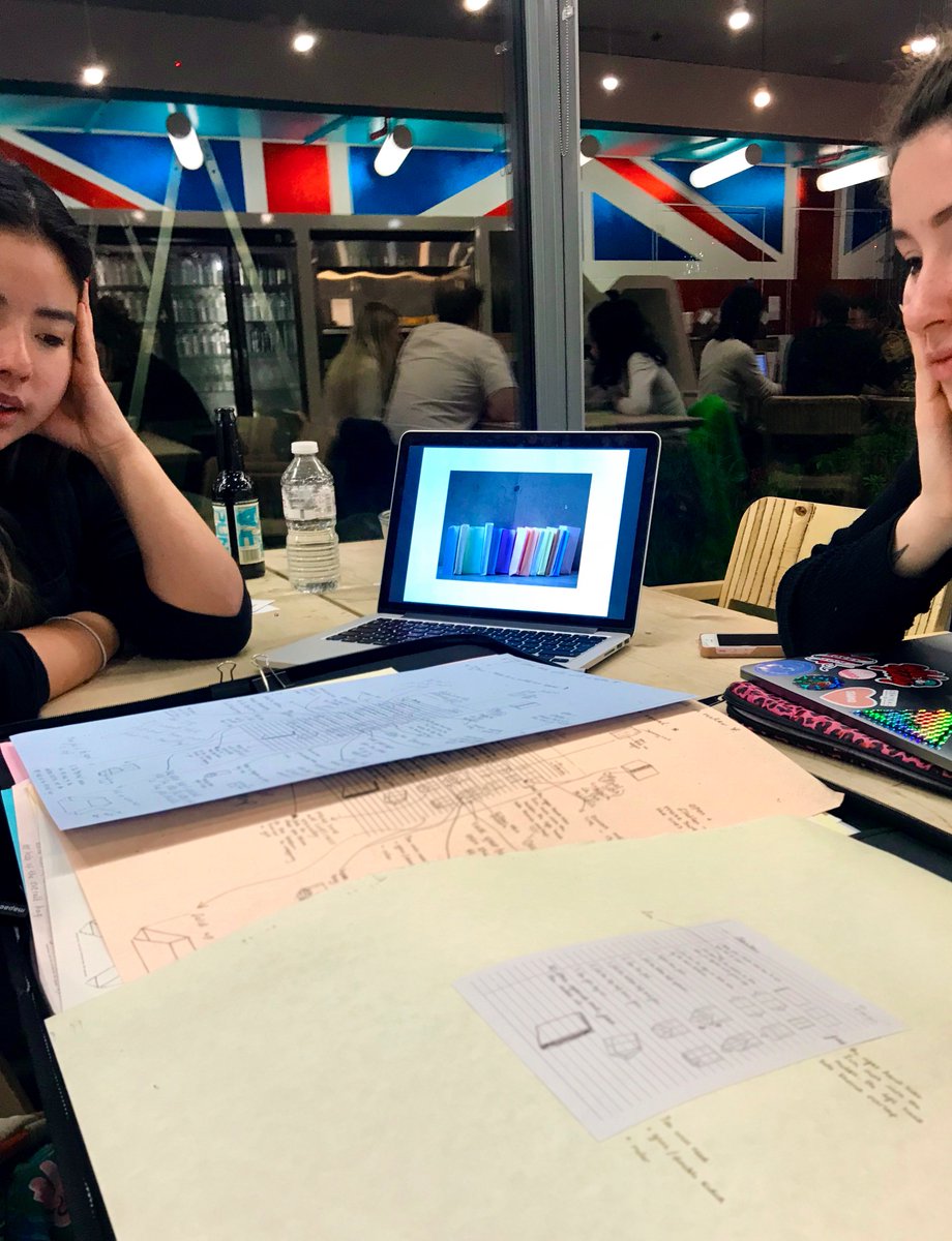 isabelzoul's tweet image. Nice people + awesome work  @Google 🙌  #googlecreativelab #visualstorytelling #masterclass