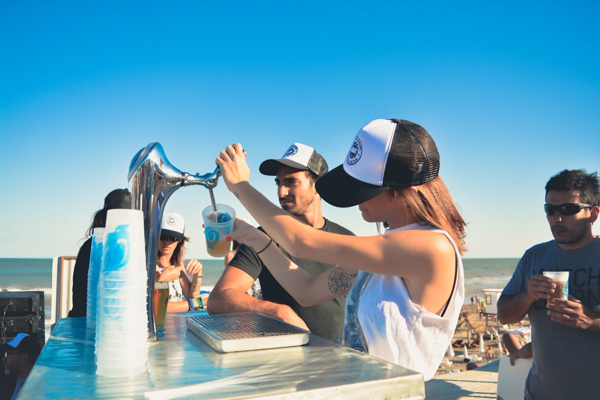 Estas para un a cerveza en la playa?