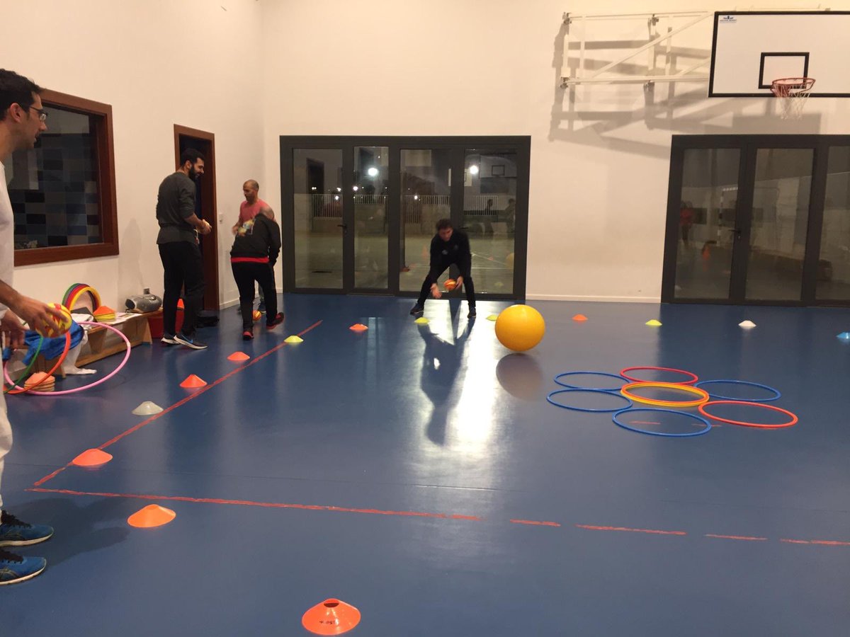 El aprendizaje cooperativo, una propuesta más que interesante con la que hoy el <a href="/GR37EF/">GR-37-EF</a>  ha trabajado para acercarla a nuestras aulas. Gracias como siempre a nuestros ponentes-compañeros