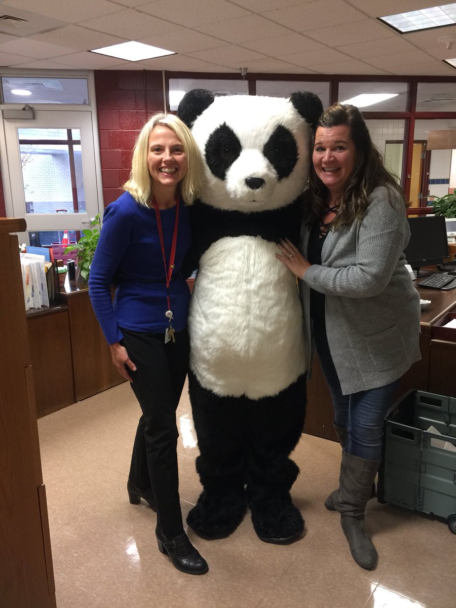 Look who came to TRES on Election Day!