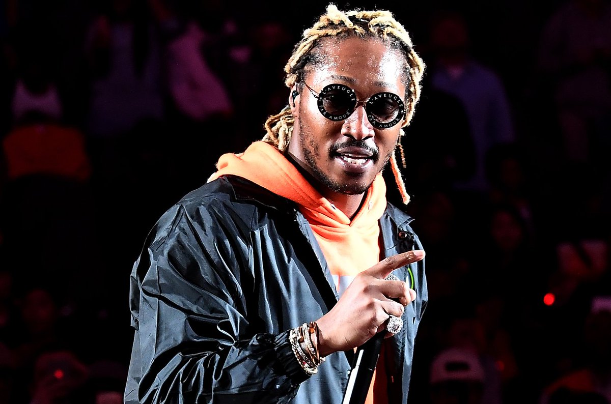 billboardhiphop's tweet photo. Future, Action Bronson &amp; more wrap up #ComplexCon2018 with a bang https://t.co/nslImGw4ia https://t.co/IG2O6u1Y1s