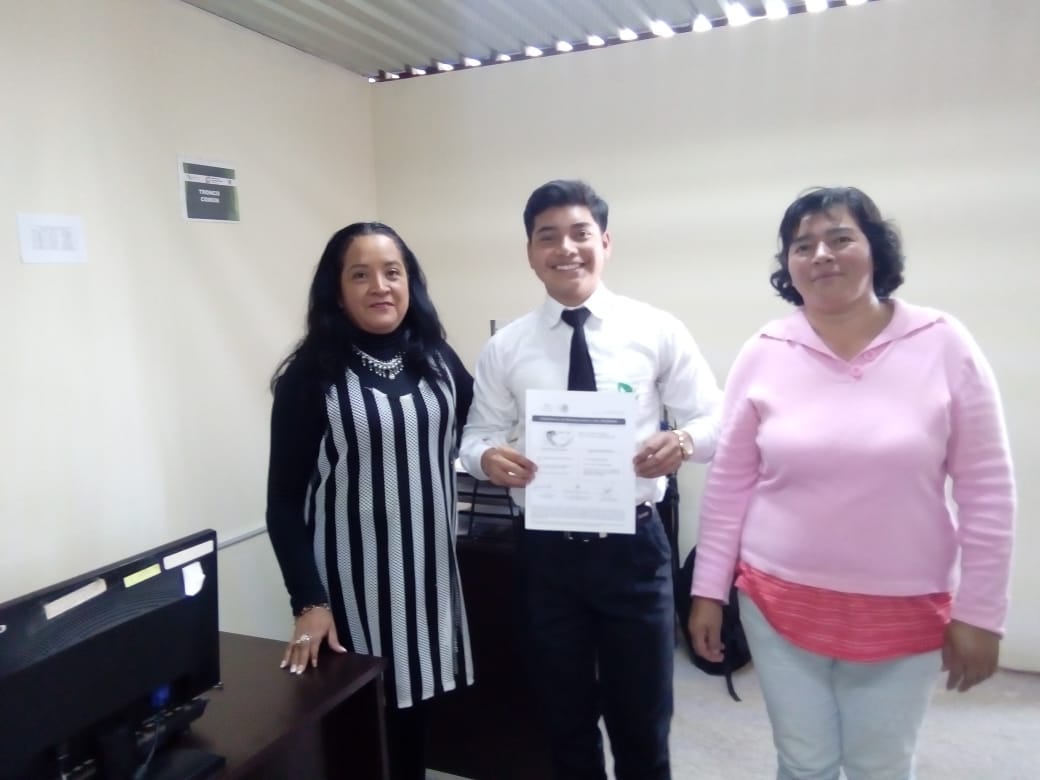 ZempoalaCecyteh's tweet photo. Se realiza la entrega de la Credencial de Beneficiario a los alumnos con la beca #PROBEMS Ciclo escolar 2018-2018 @CECyTEHidalgo @sarteaga4 https://t.co/FeQ509zkil