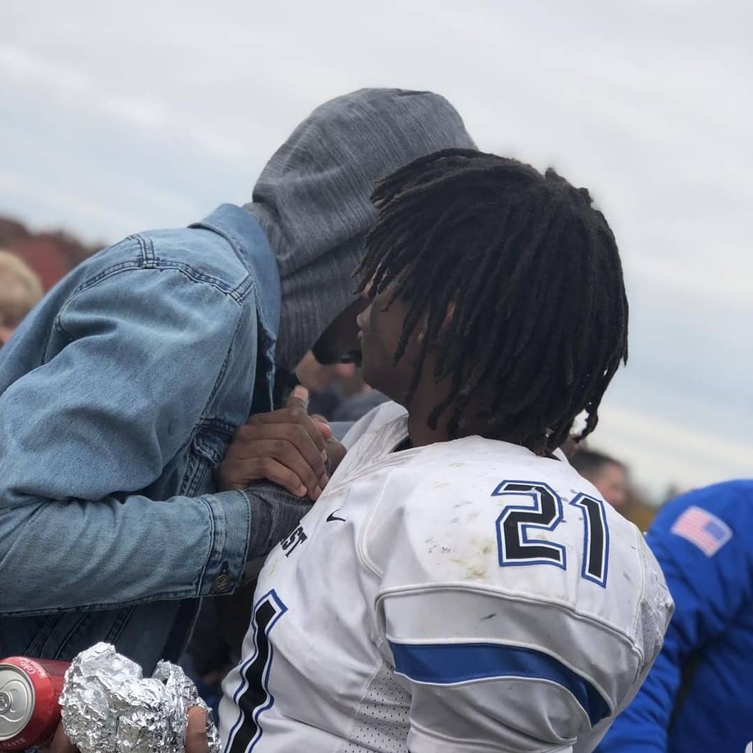 Peasy Head (ChurchLennon) Twitter