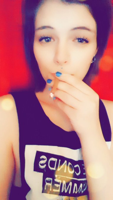 And into the forest I go, to lose my mind and find my soul. ✌ https://t.co/cLE6Osp9Oi