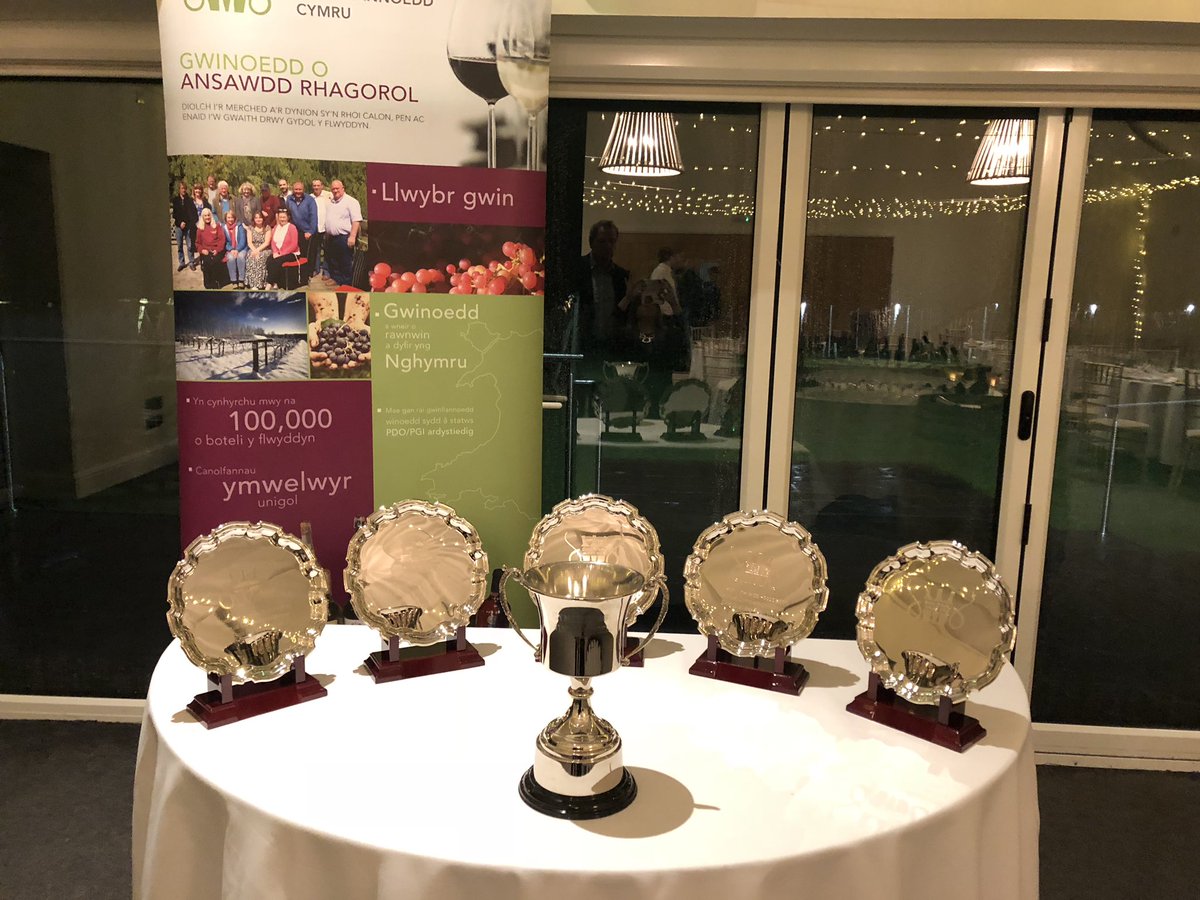 A huge thank you to <a href="/halfpennywines/">Halfpenny Green Wine Estate</a> <a href="/3choirswickham/">Three Choirs Vineyard Hampshire</a> and Smart Systems Bristol for Sponsoring our trophies this evening!