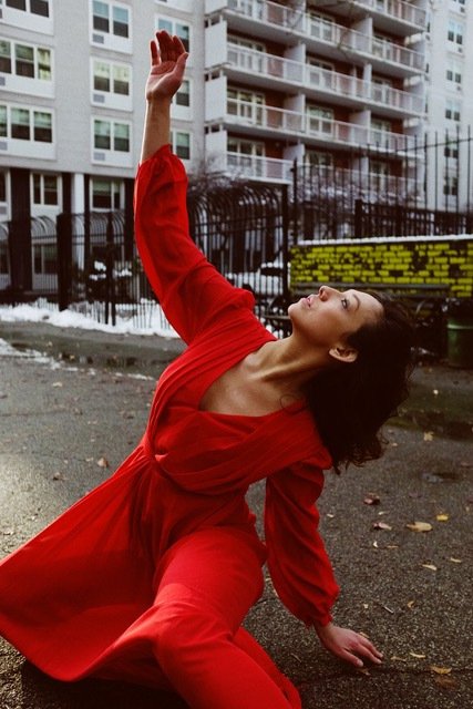 mullerworks's tweet photo. Choreographer, Annamaria Diamant Hatch Presenting Series, November 10th at 8:00pm! https://t.co/tk5oQRIBT0 https://t.co/RfVyhAIl8C