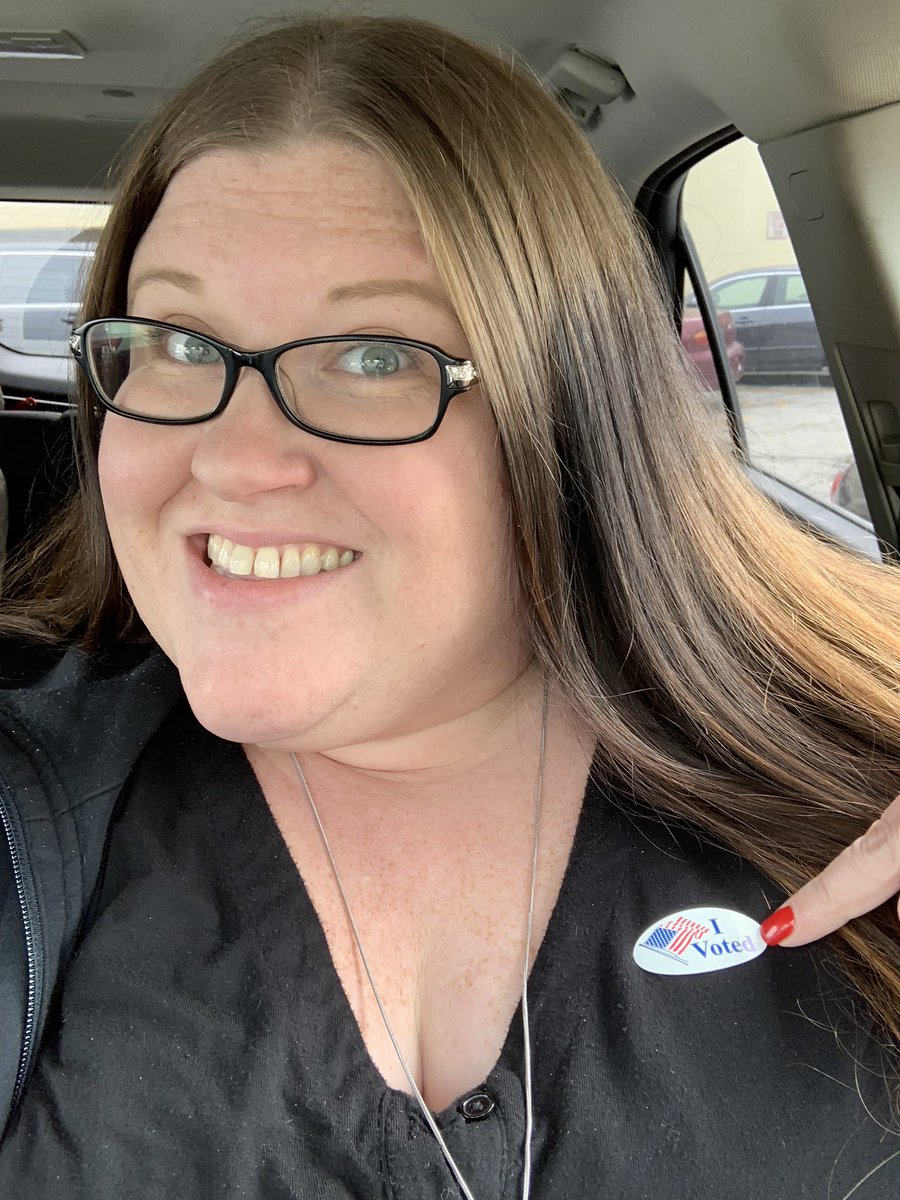 Nataliek129's tweet photo. I voted today! And it WASN’T for you @KimReynoldsIA or you @FredHubbell! My vote for @jakedporter, @MarcoBattaglia and several other #Libertarians will help stop the duopoly in #IApolitics. Vote #Libertarian! @LPIowa @LPNational https://t.co/U6vPNGMSzk
